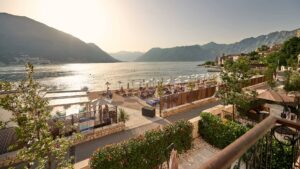 HUMA Kotor Bay Hotel and Villas - Look on the beach